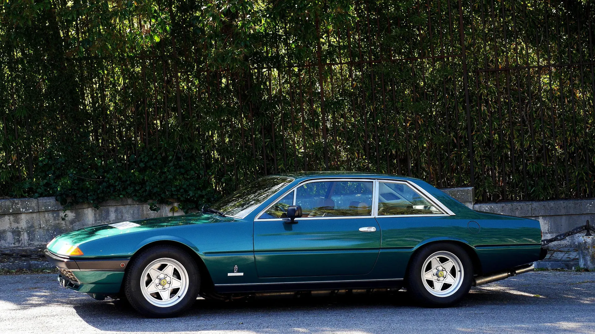 Ferrari 400 — photo 20