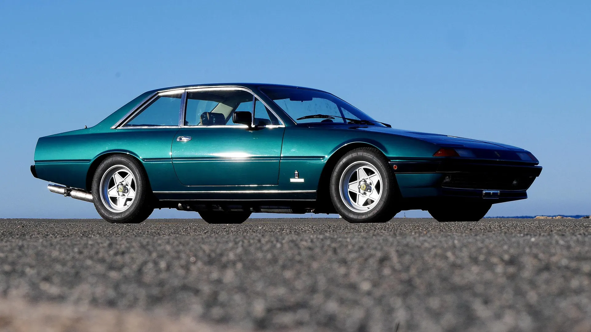 Ferrari 400 — photo 8