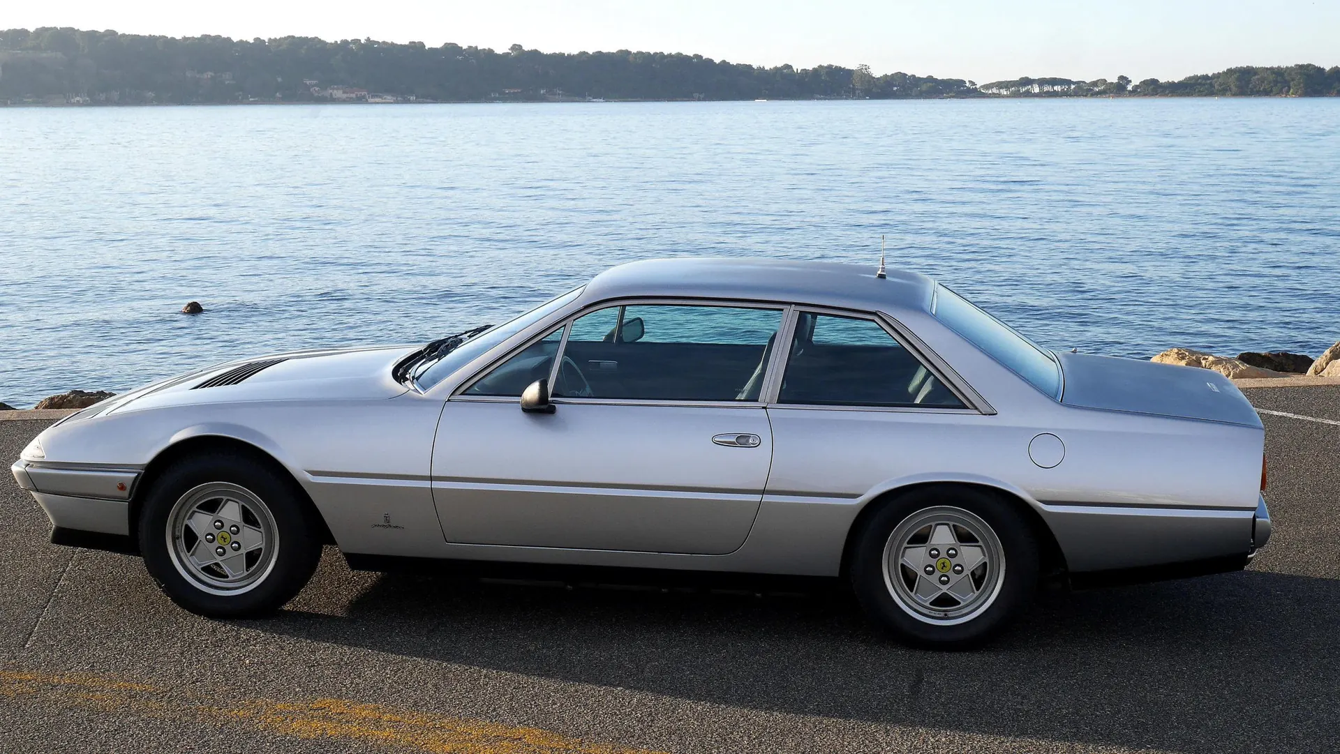 Ferrari 412 — photo 8