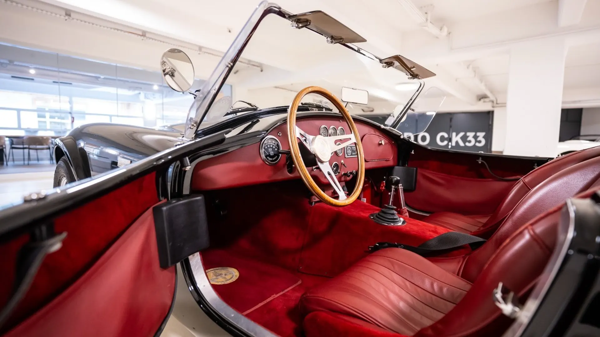Shelby COBRA — photo 40