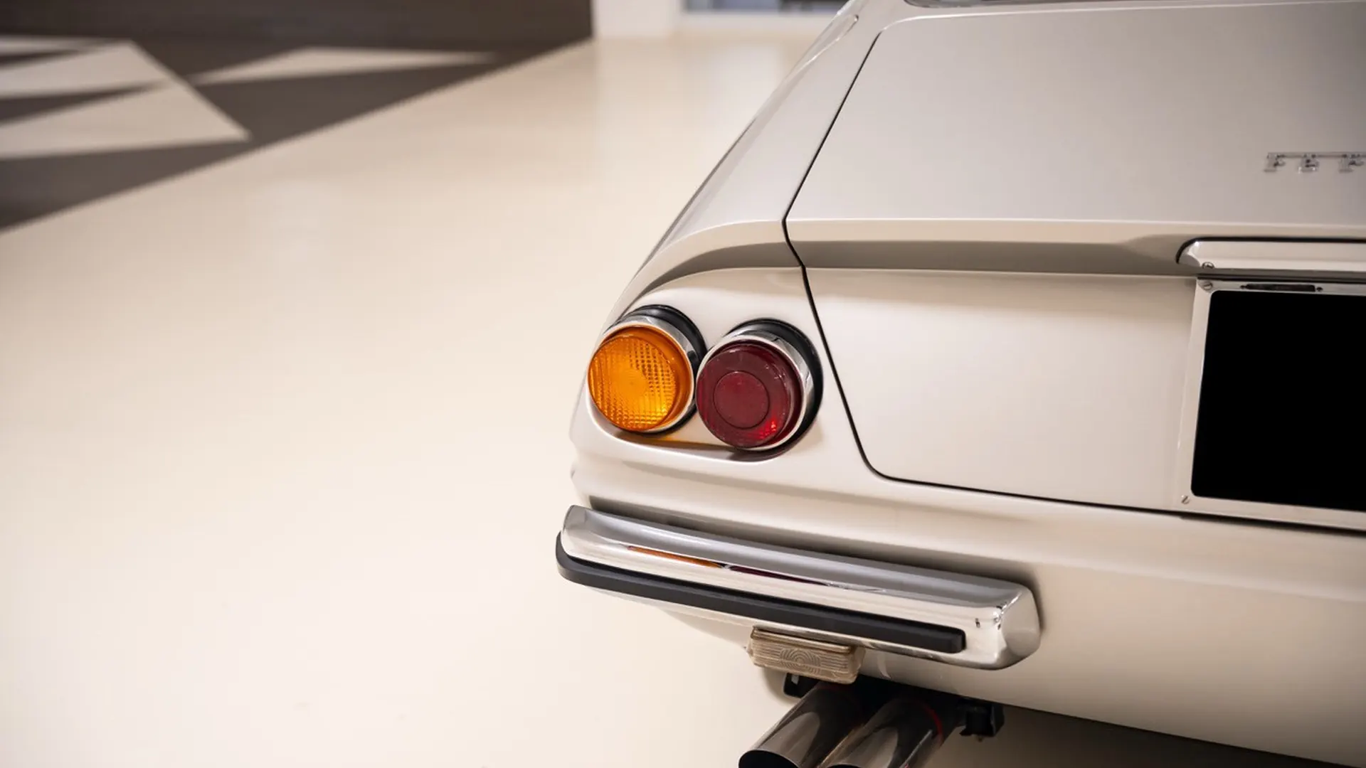 Ferrari DAYTONA — photo 8