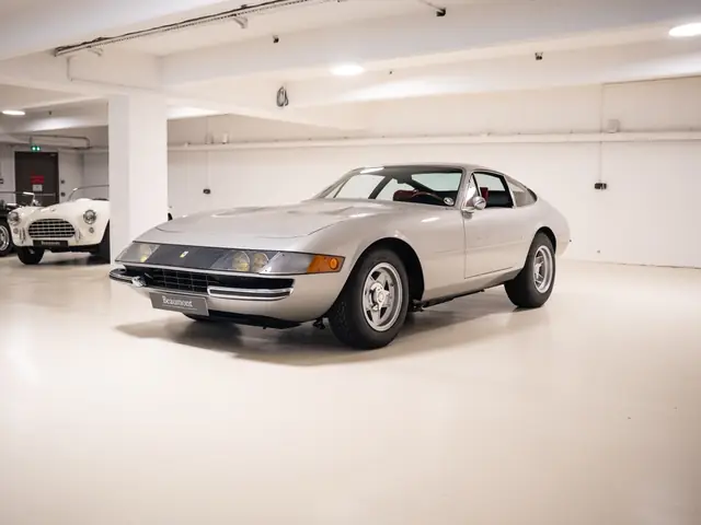Ferrari DAYTONA
