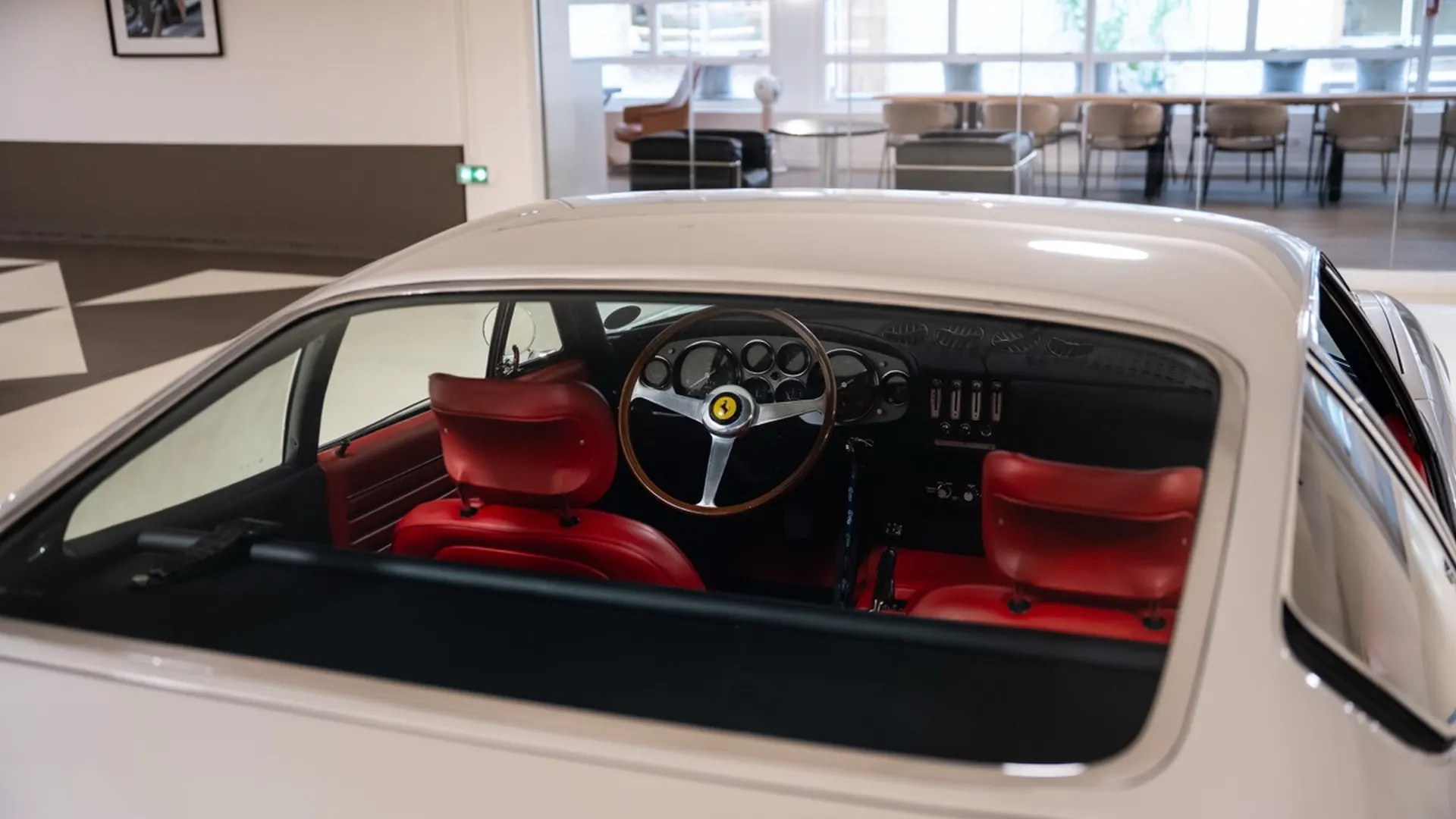 Ferrari DAYTONA — photo 11