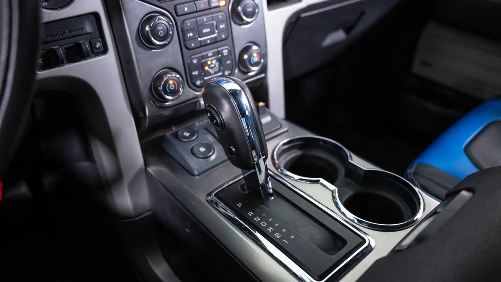 Ford F150 — photo 39