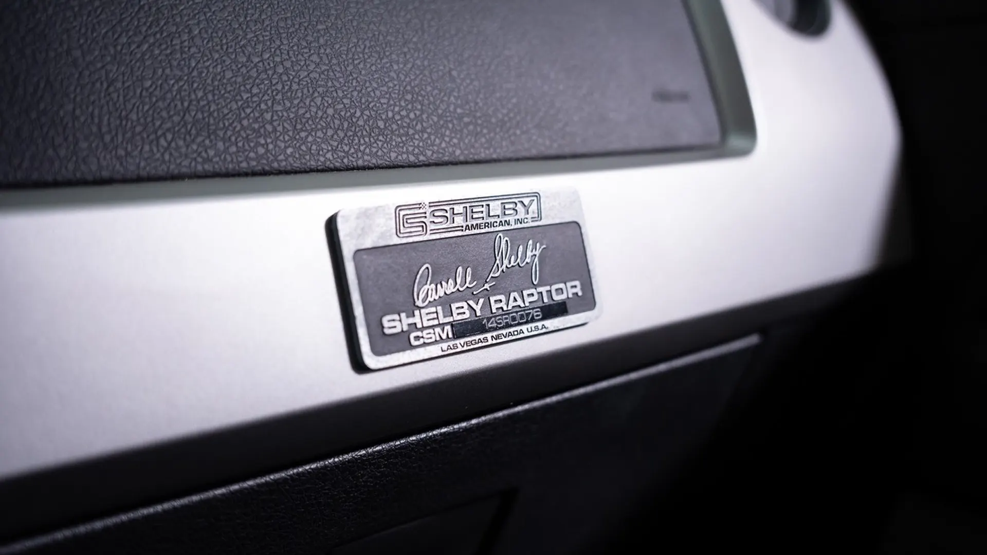 Ford F150 — photo 41