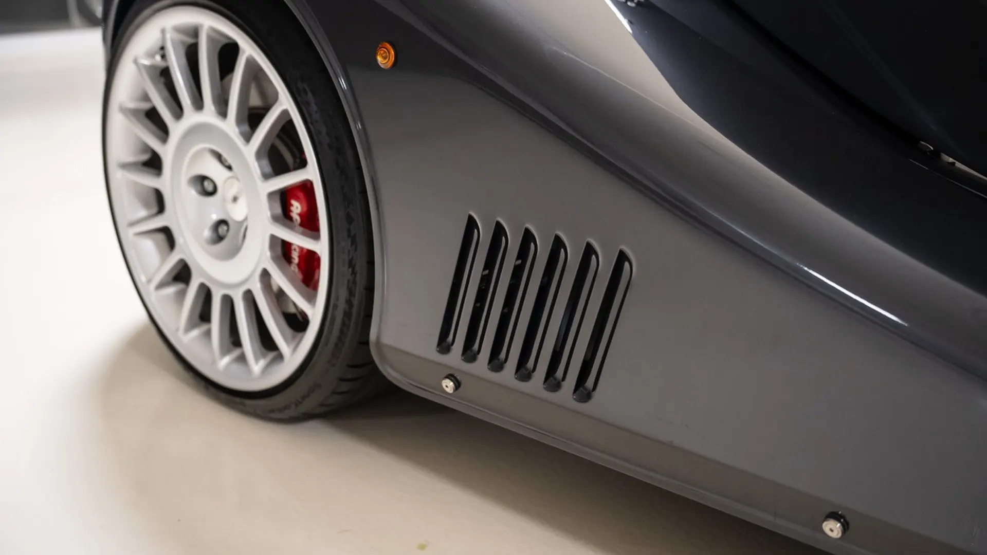 Morgan AERO8 — photo 8