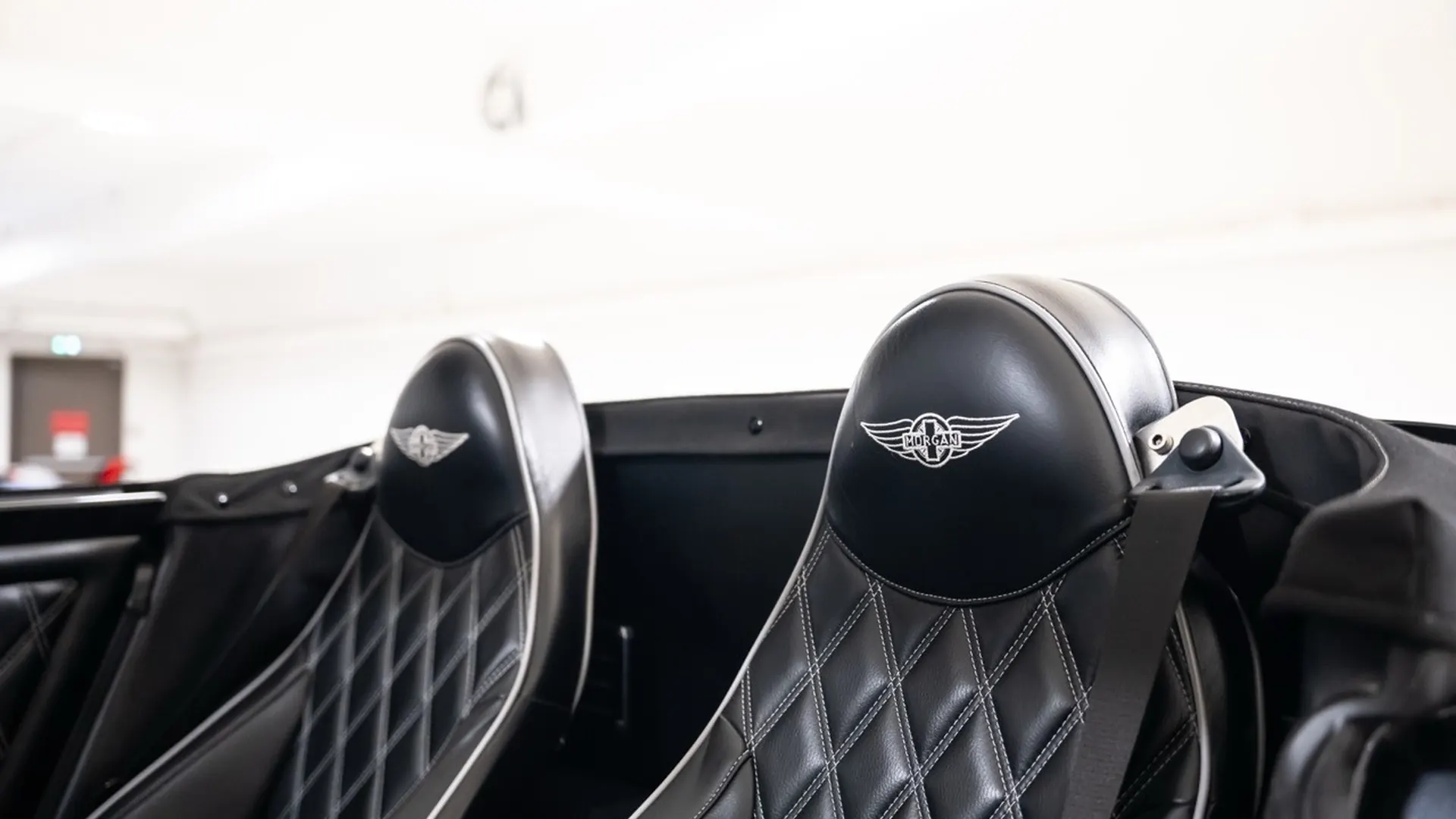 Morgan AERO8 — photo 21