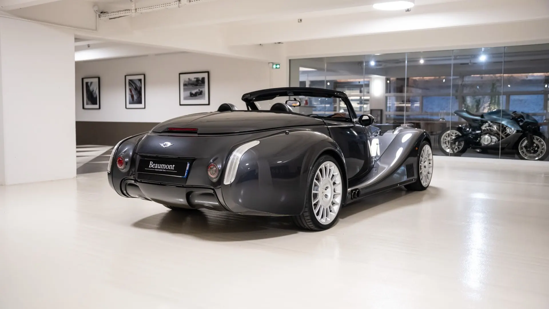 Morgan AERO8 — photo 10
