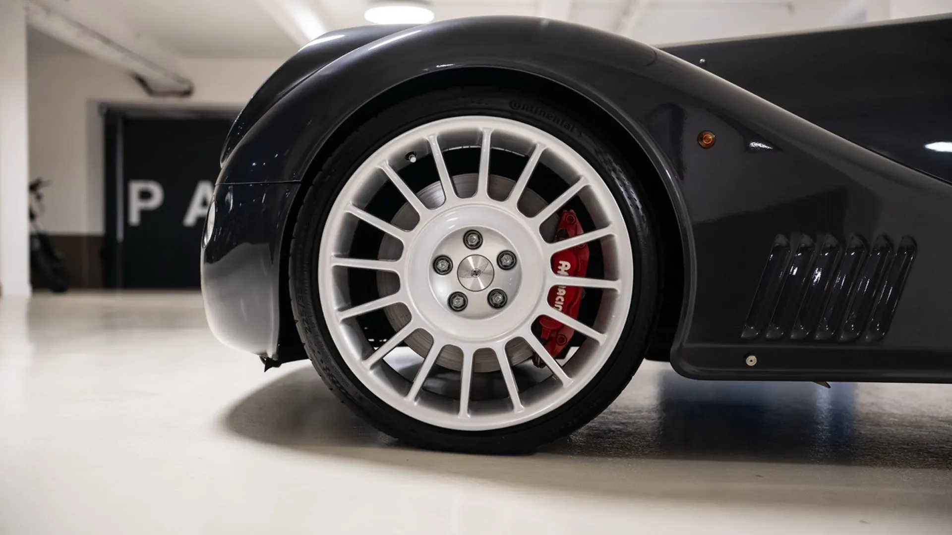 Morgan AERO8 — photo 6