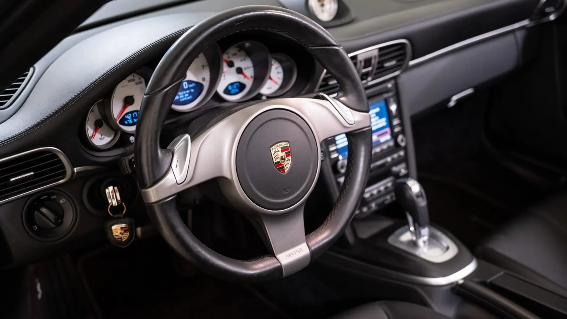 Porsche 997 — photo 23