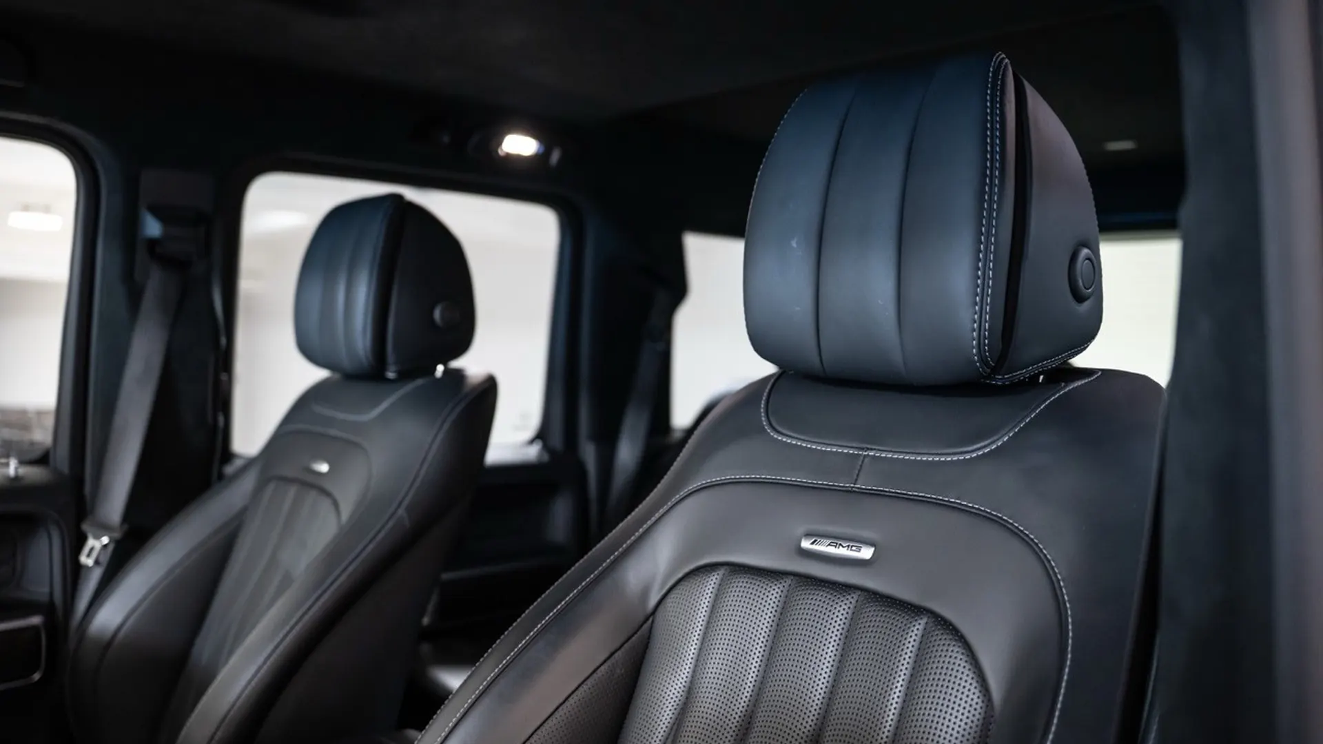Mercedes G63 — photo 25