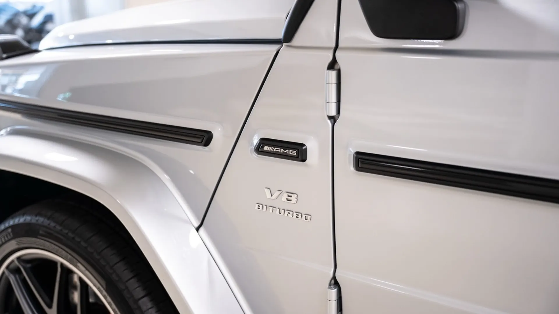 Mercedes G63 — photo 9