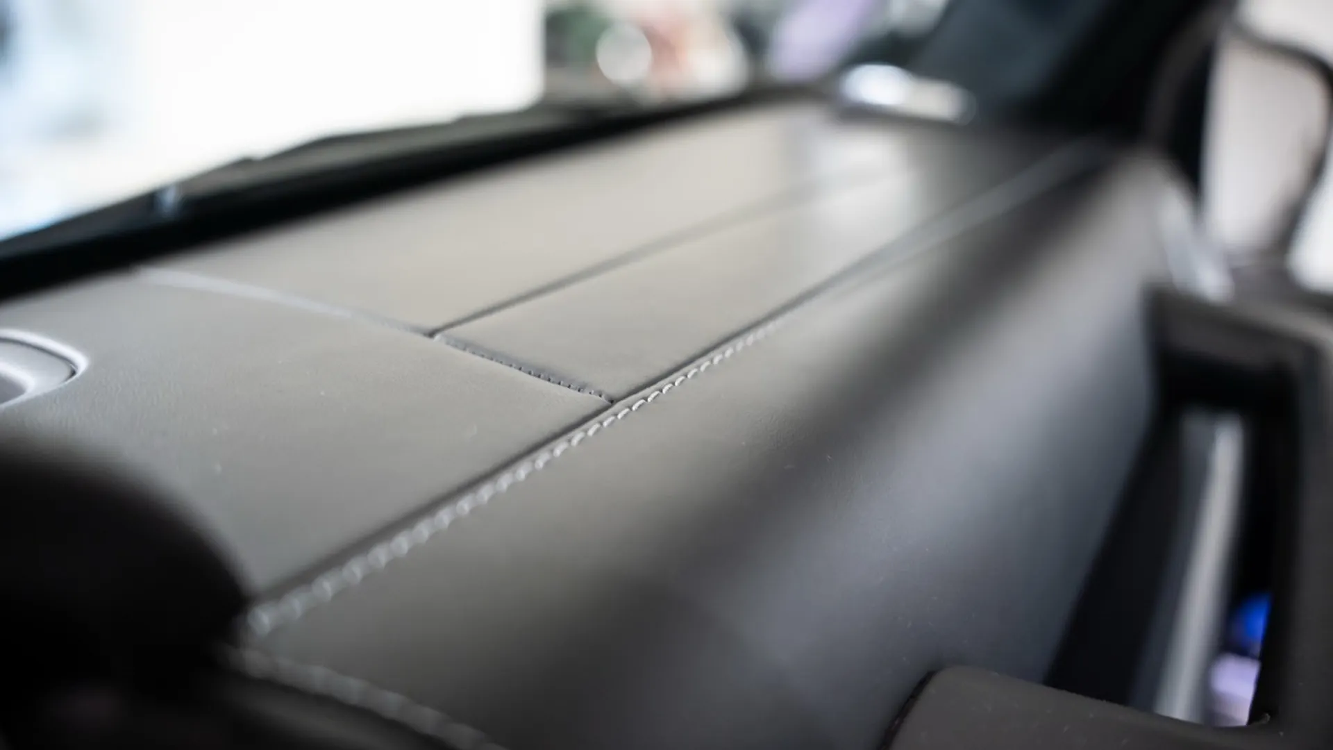 Mercedes G63 — photo 33