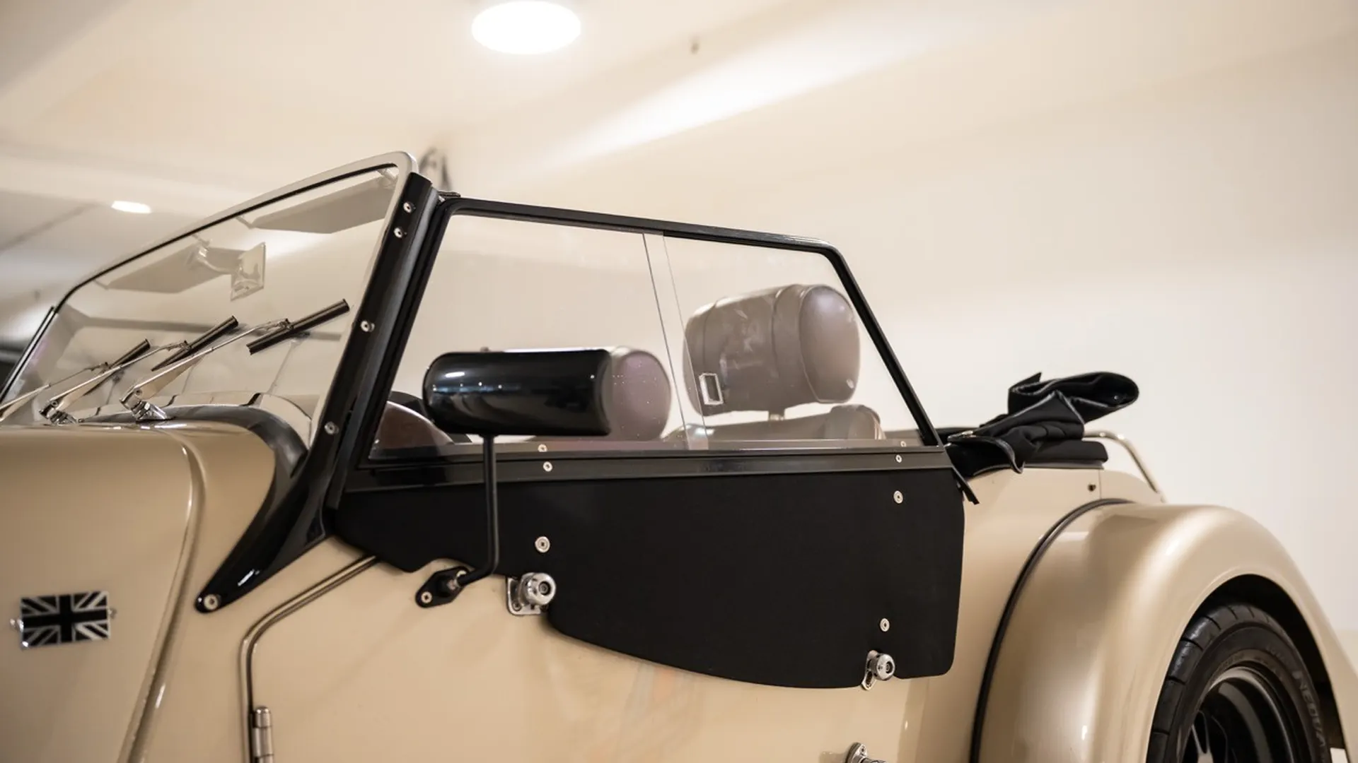 Morgan ARP4 — photo 10
