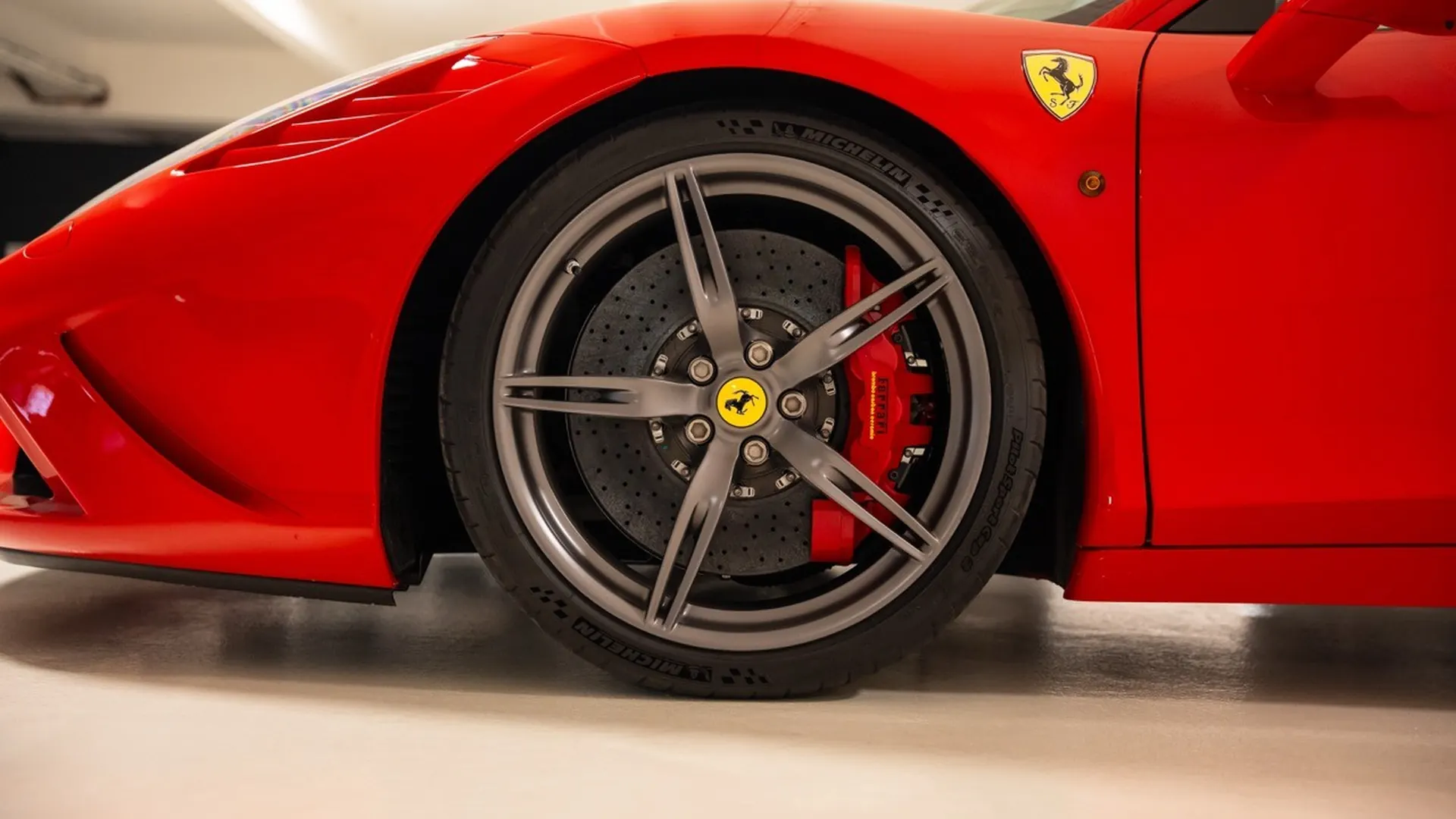 Ferrari 458 — photo 8