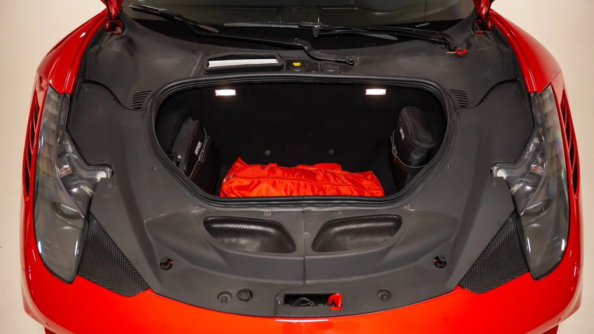 Ferrari 458 — photo 24
