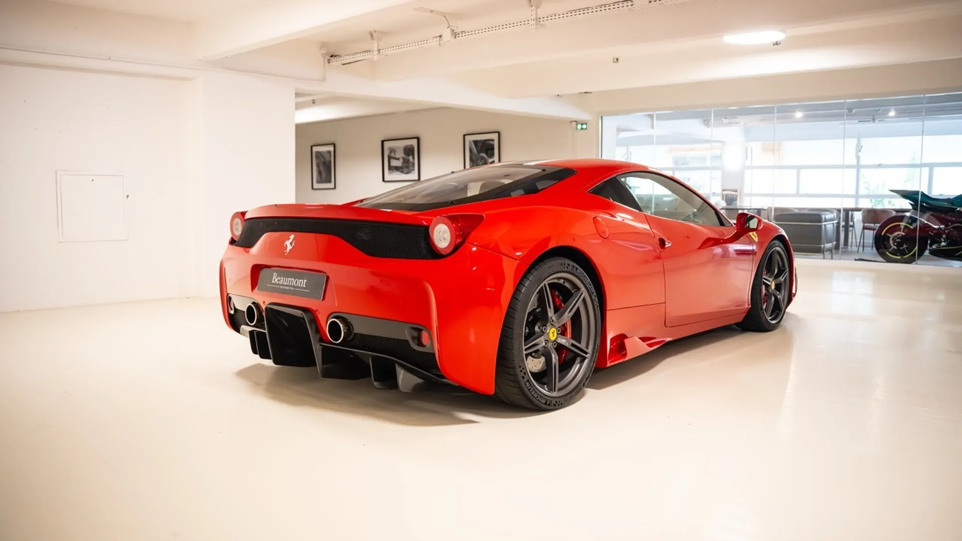 Ferrari 458 — photo 11