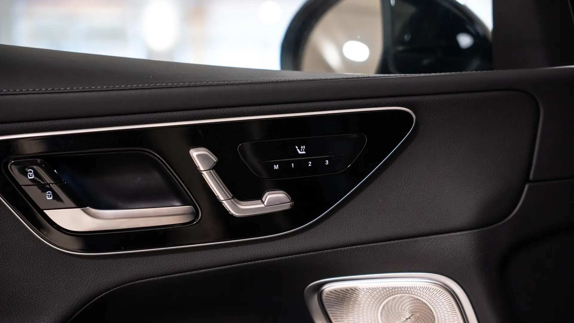 Mercedes-Benz GLC — photo 19
