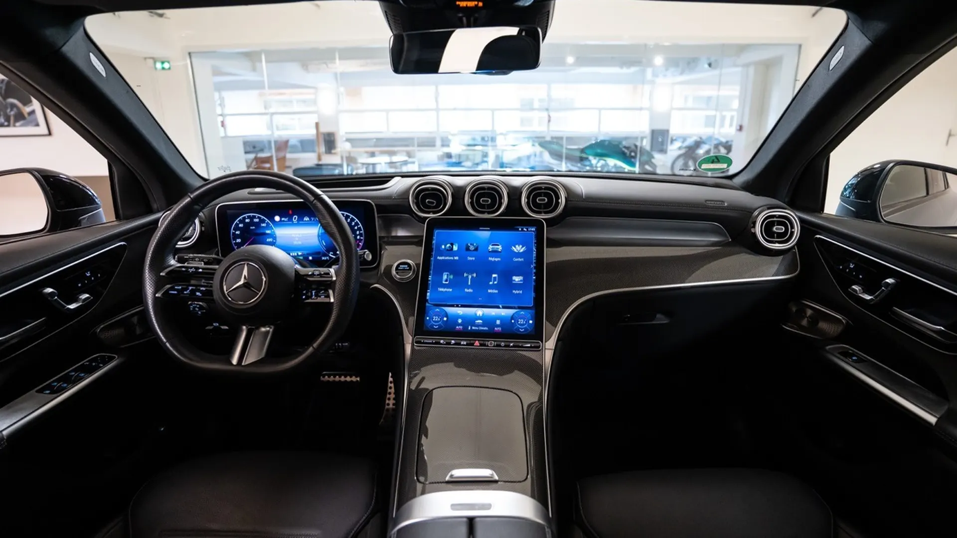 Mercedes-Benz GLC — photo 42