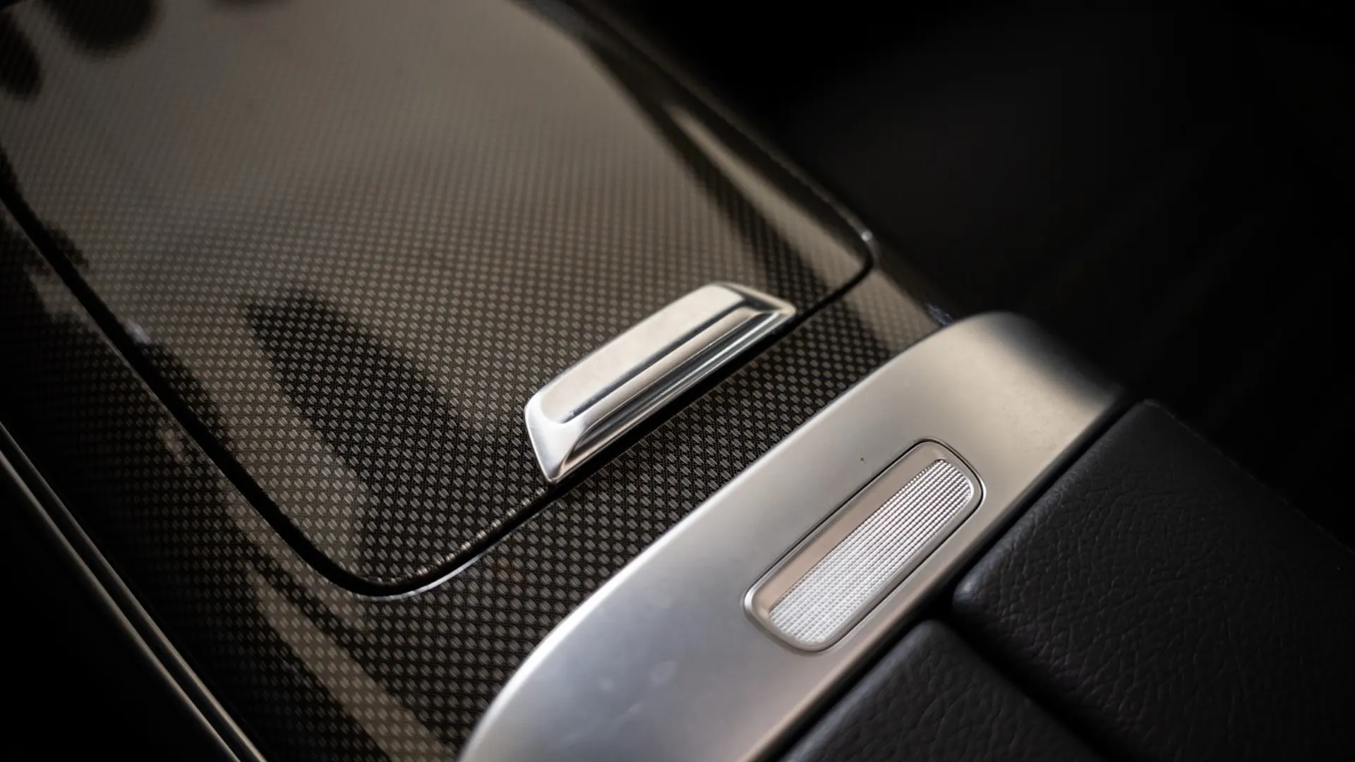 Mercedes-Benz GLC — photo 36