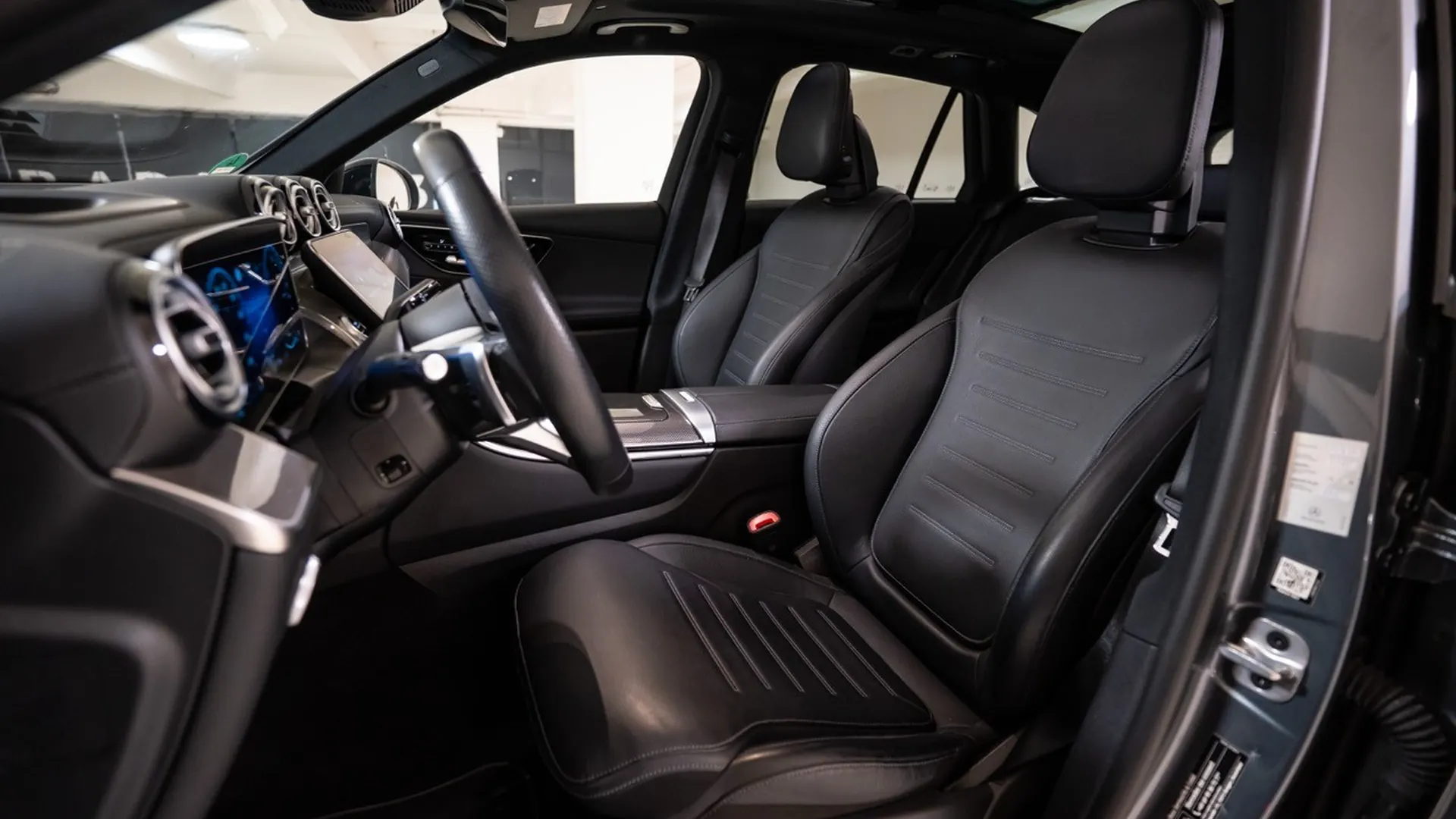 Mercedes-Benz GLC — photo 44