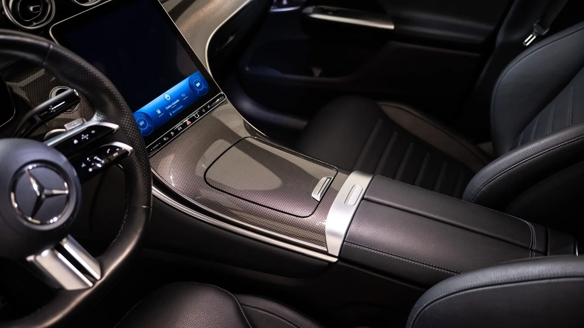 Mercedes-Benz GLC — photo 25