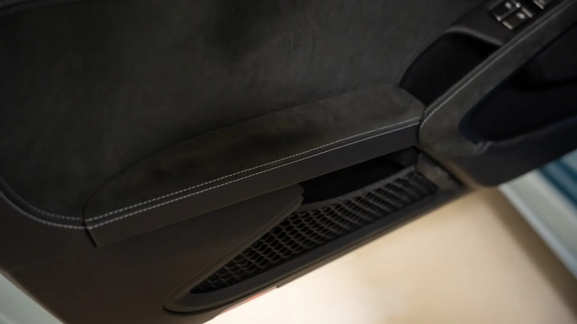 Porsche 718 — photo 29