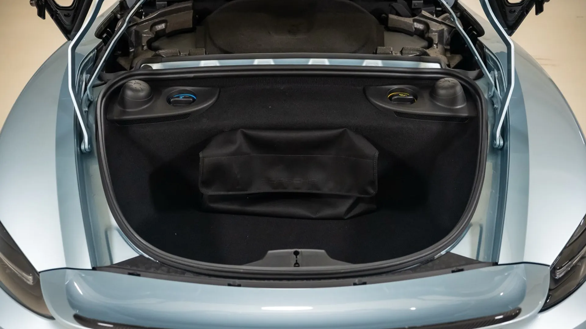 Porsche 718 — photo 25