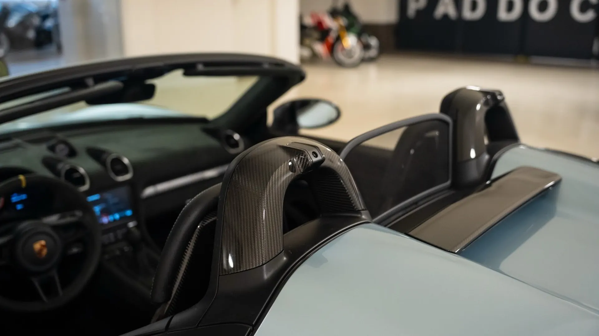 Porsche 718 — photo 17