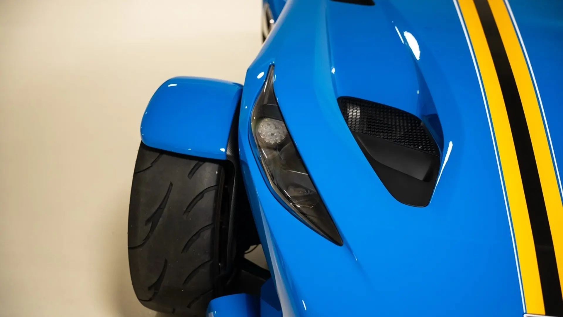 Donkervoort F22 — photo 5