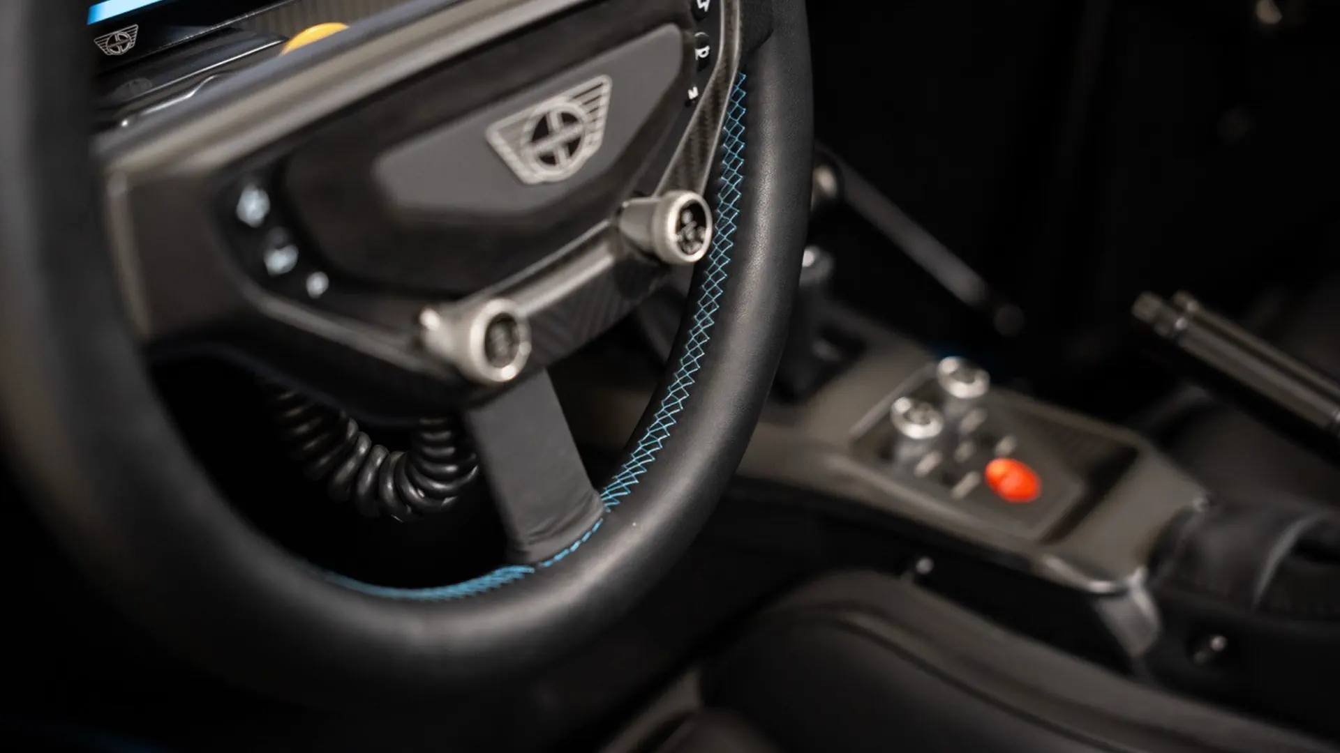 Donkervoort F22 — photo 28