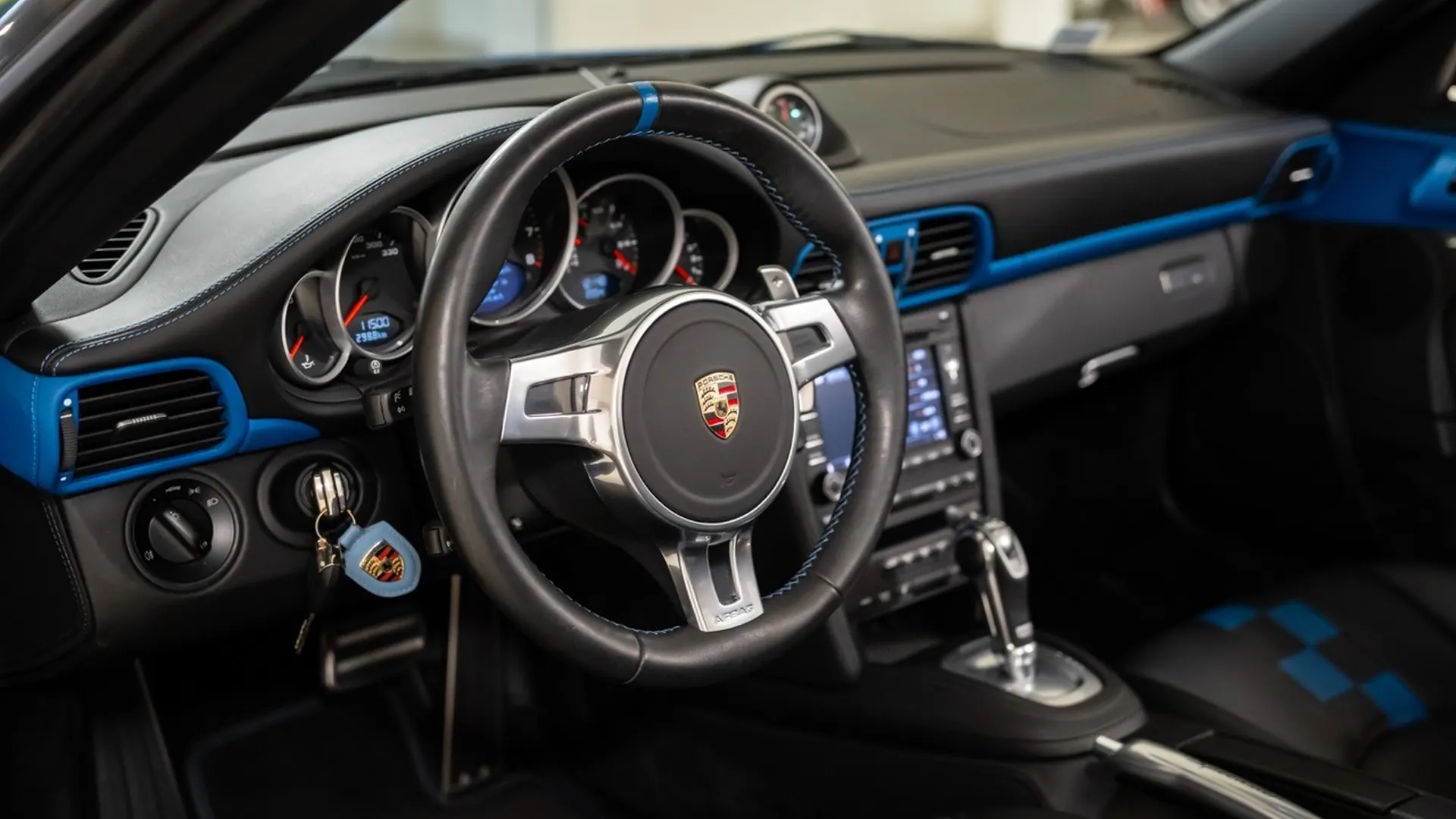 Porsche 997 — photo 29