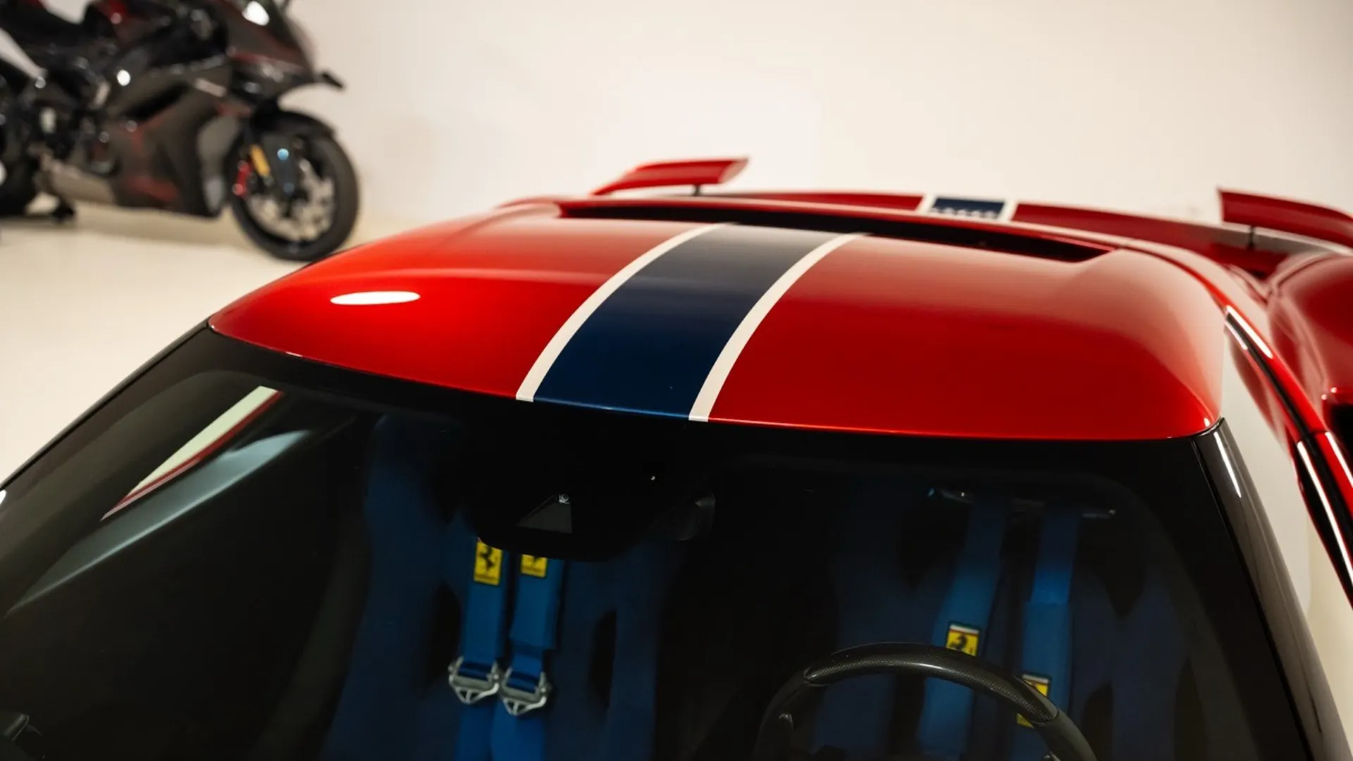 Ferrari 296 — photo 7
