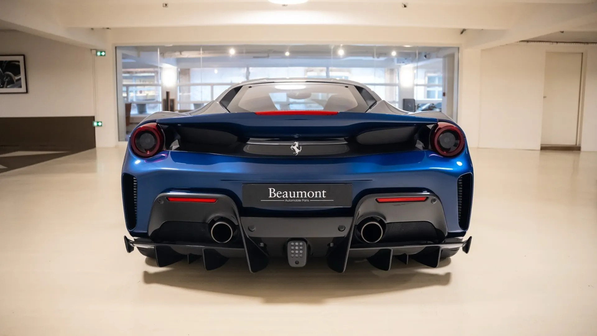 Ferrari 488 — photo 13