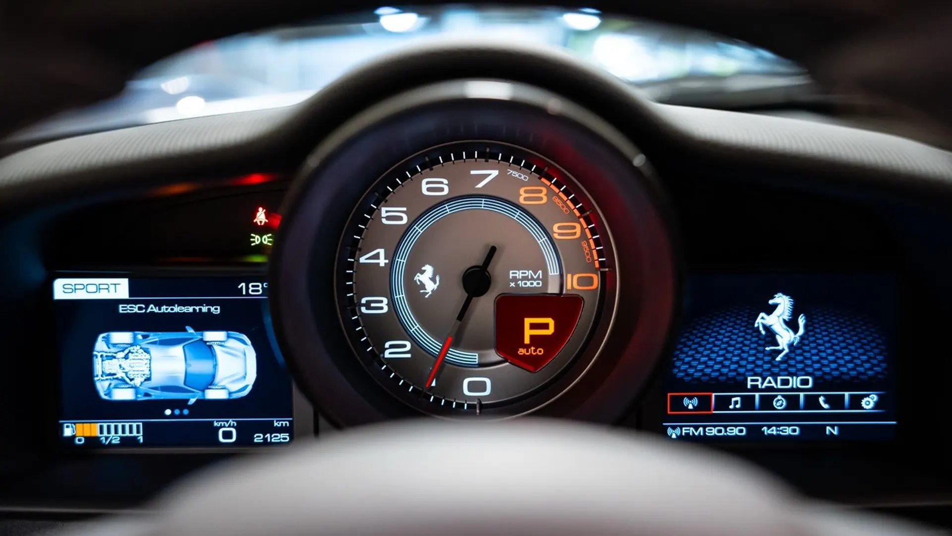 Ferrari 488 — photo 46