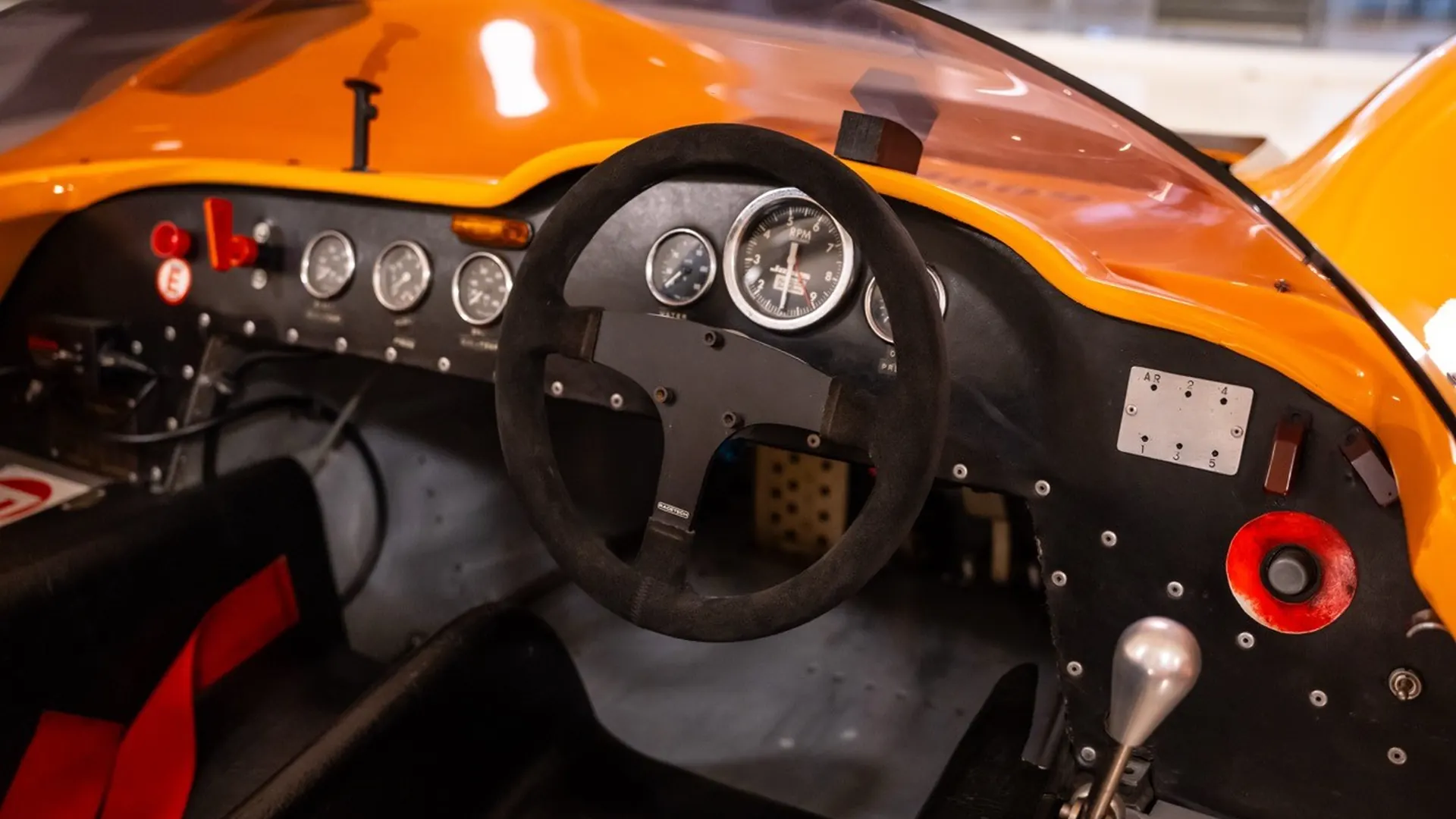 McLaren Elva — photo 20