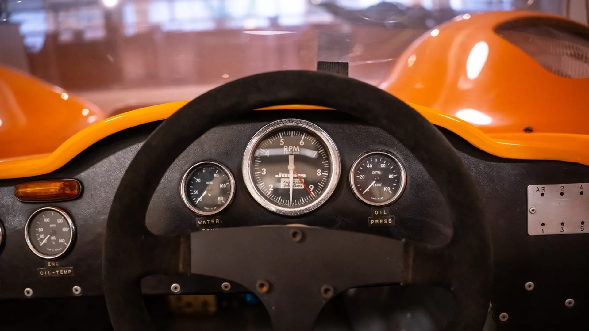 McLaren Elva — photo 21