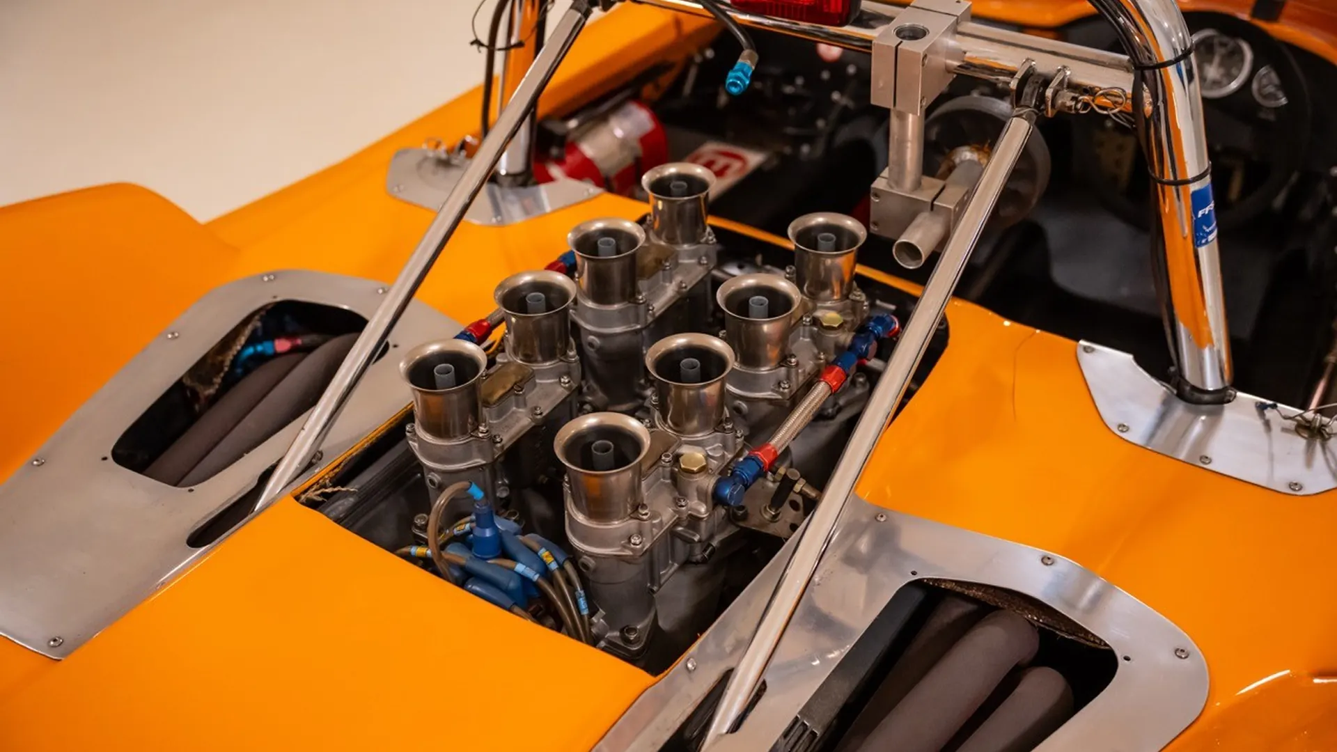McLaren Elva — photo 15
