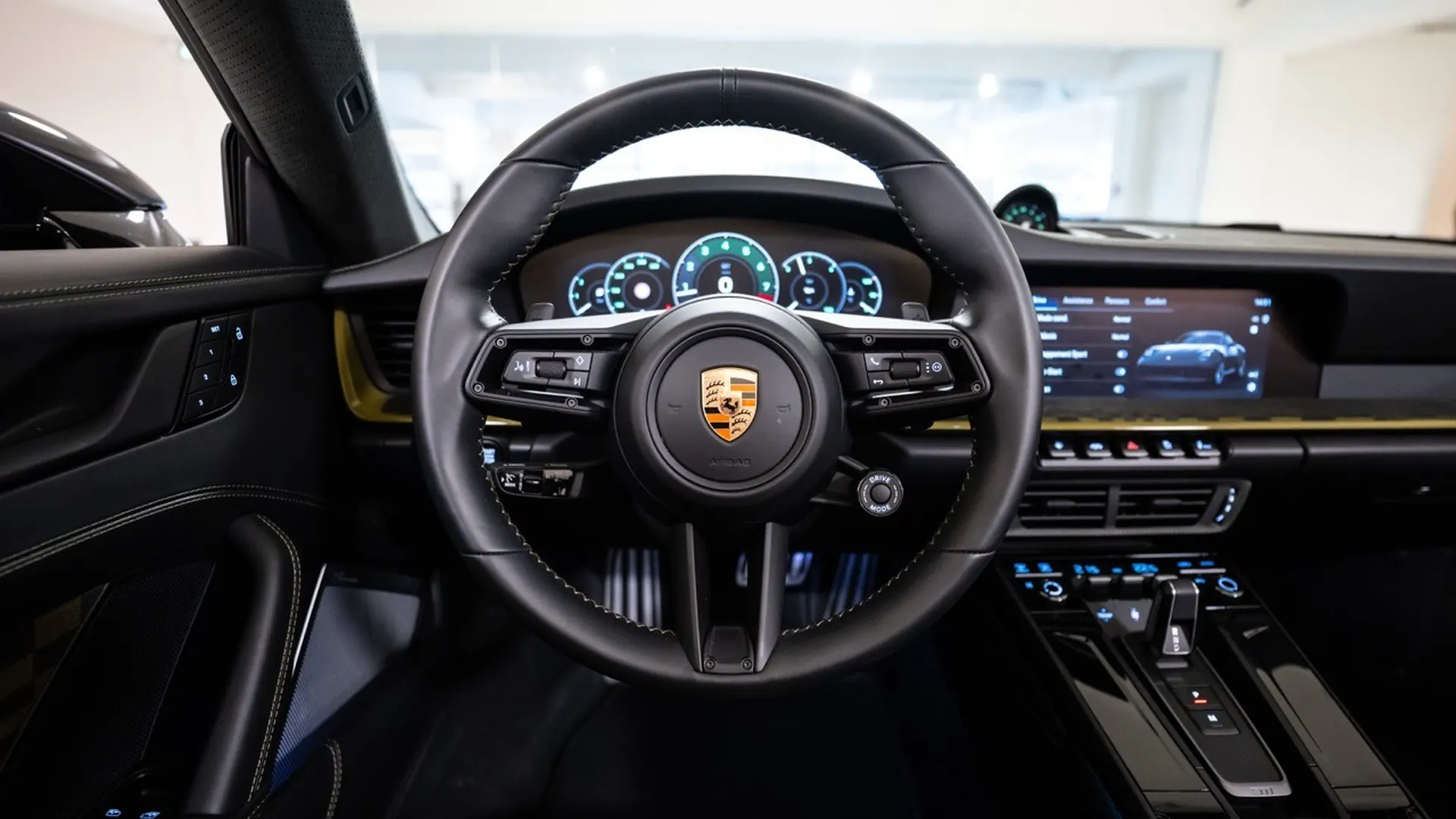 Porsche 992 — photo 49