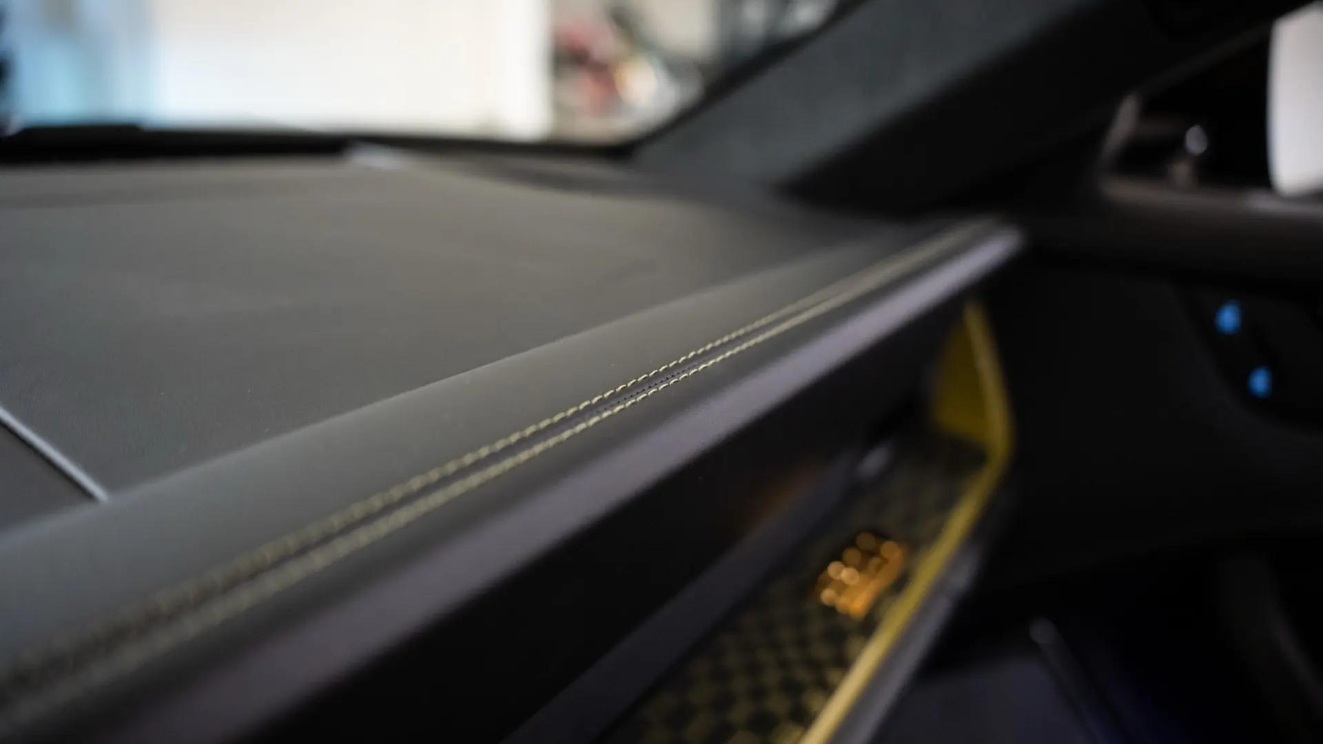 Porsche 992 — photo 44