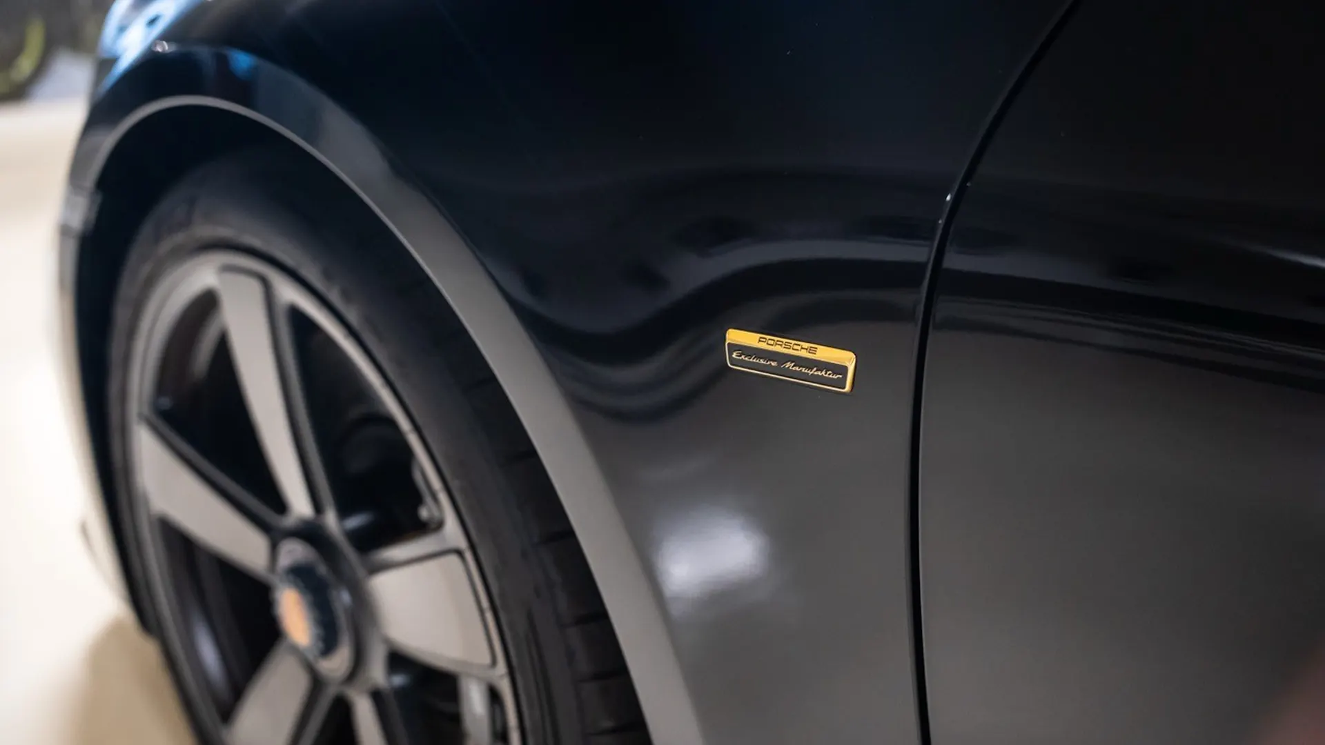Porsche 992 — photo 13