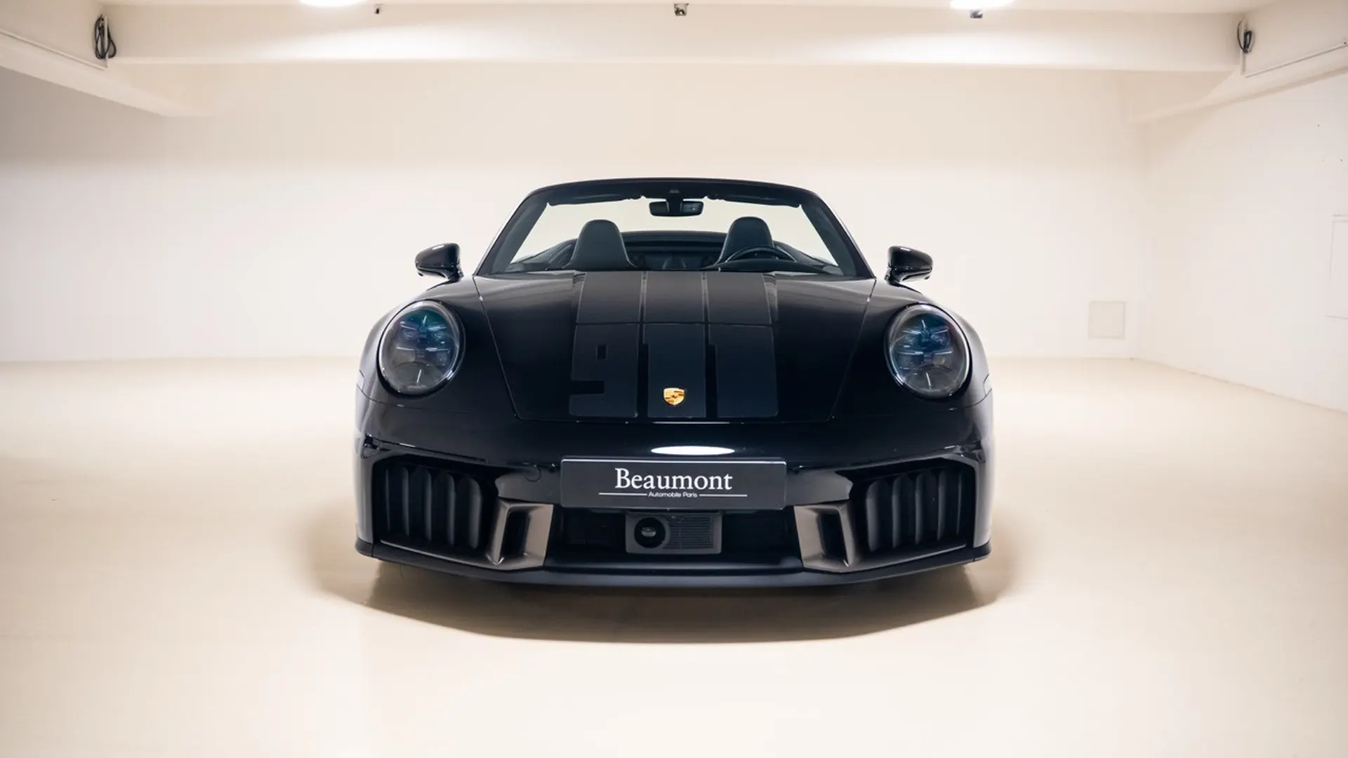 Porsche 992 — photo 6