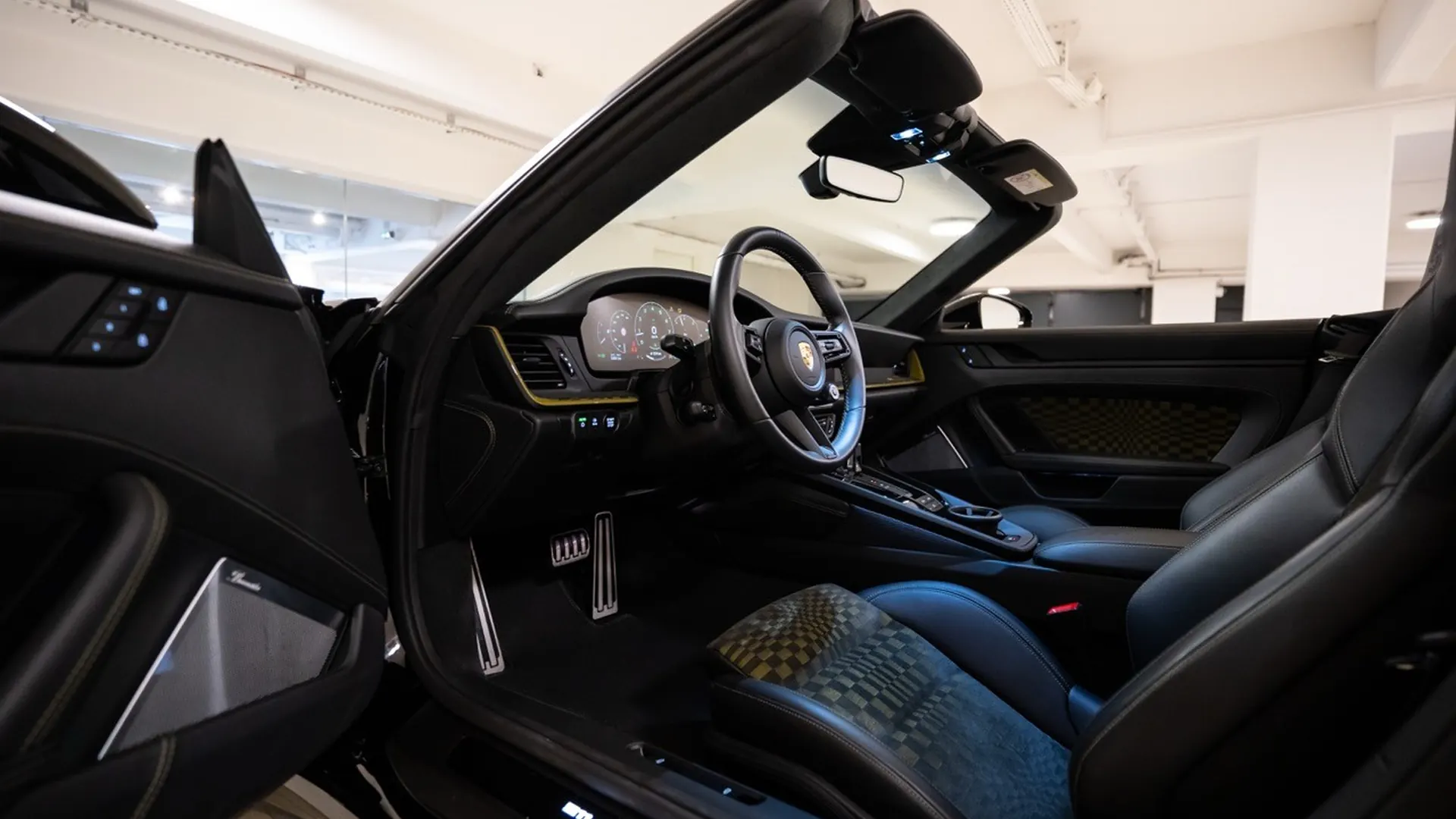 Porsche 992 — photo 46