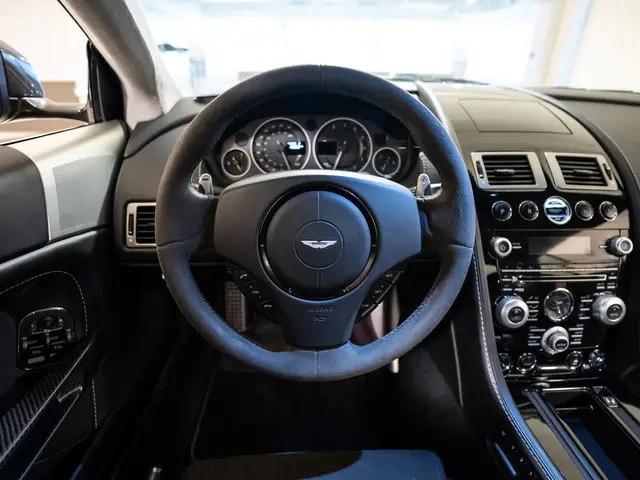 Aston Martin DBS
