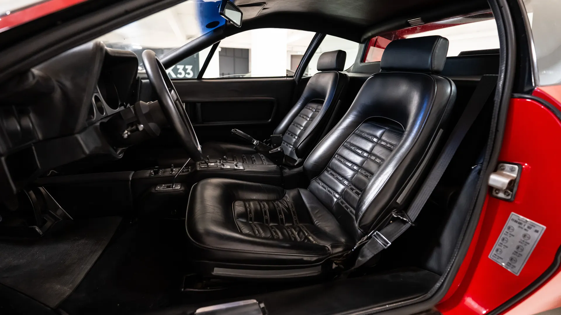 Ferrari BB512 — photo 11