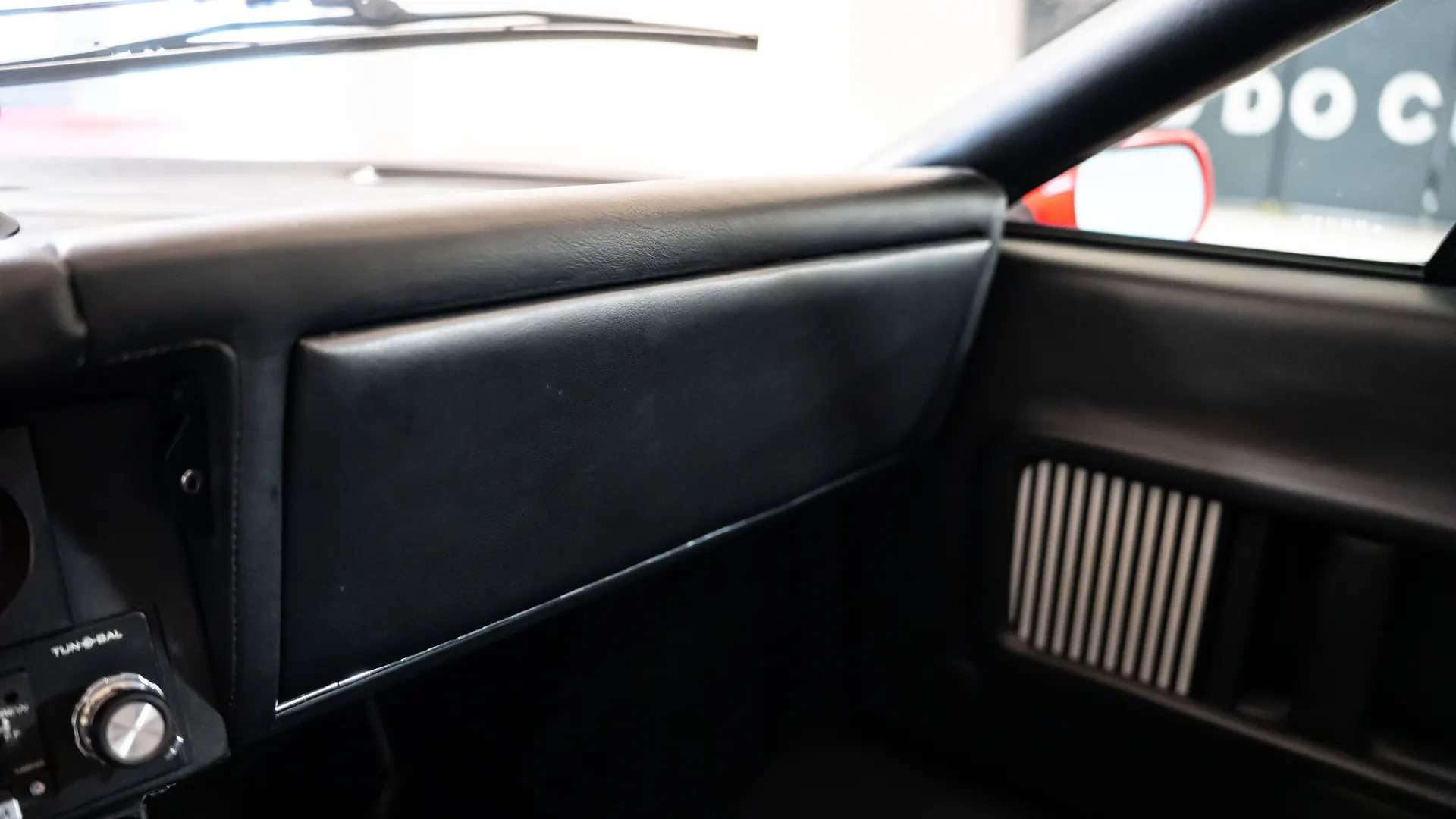Ferrari BB512 — photo 32