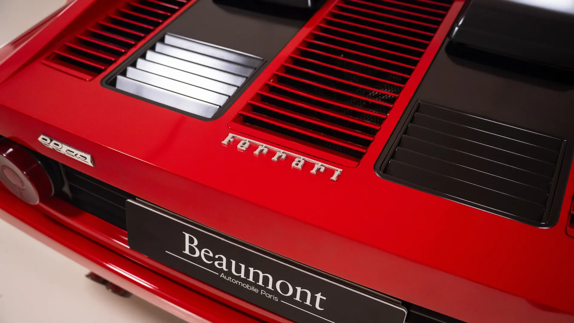 Ferrari BB512 — photo 27
