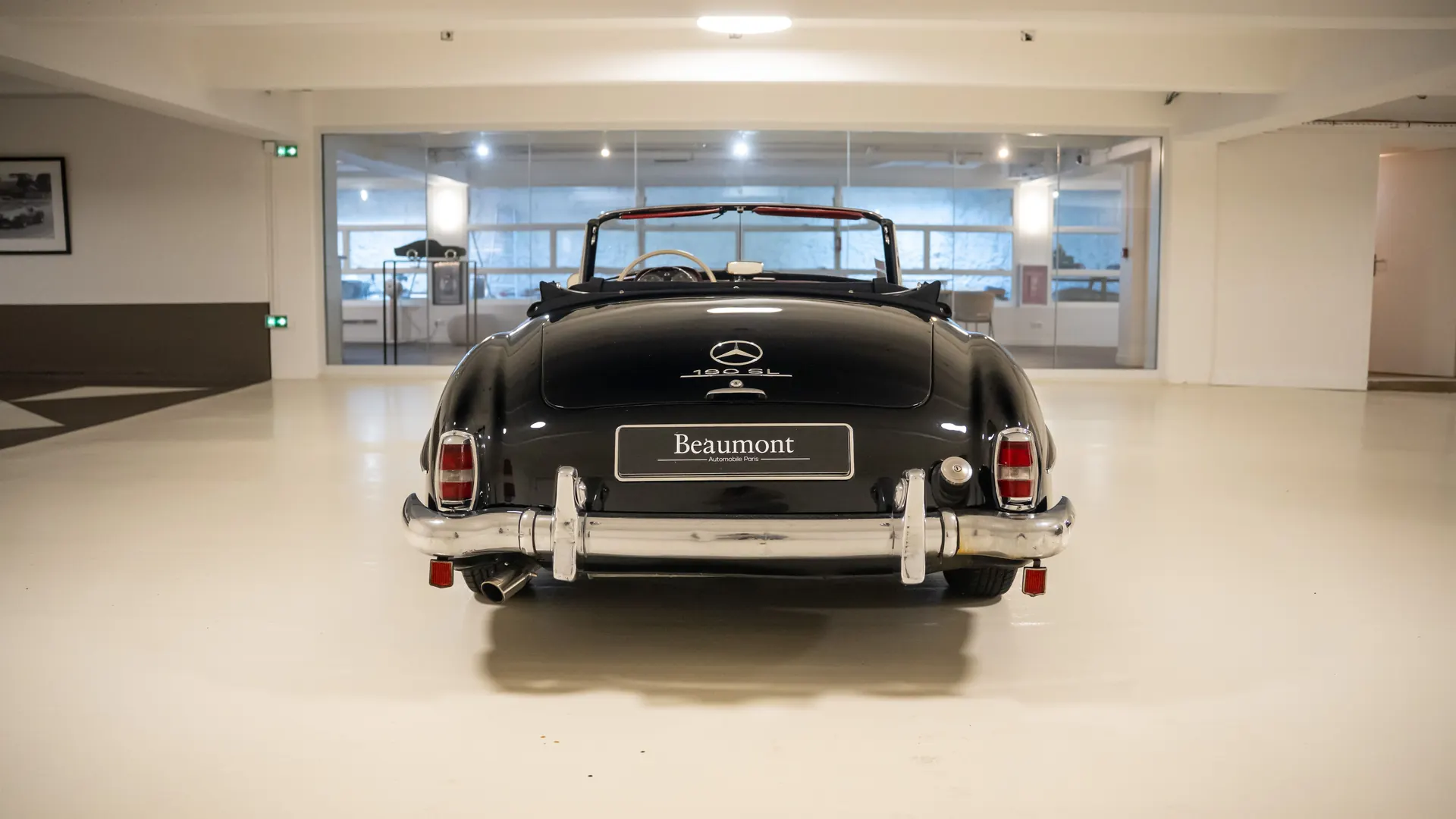 Mercedes 190 — photo 27