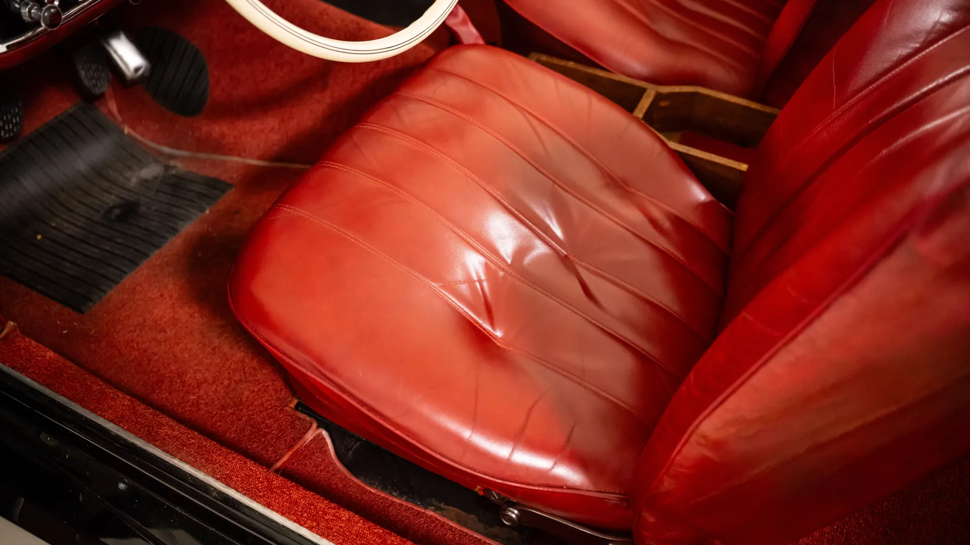 Mercedes 190 — photo 29