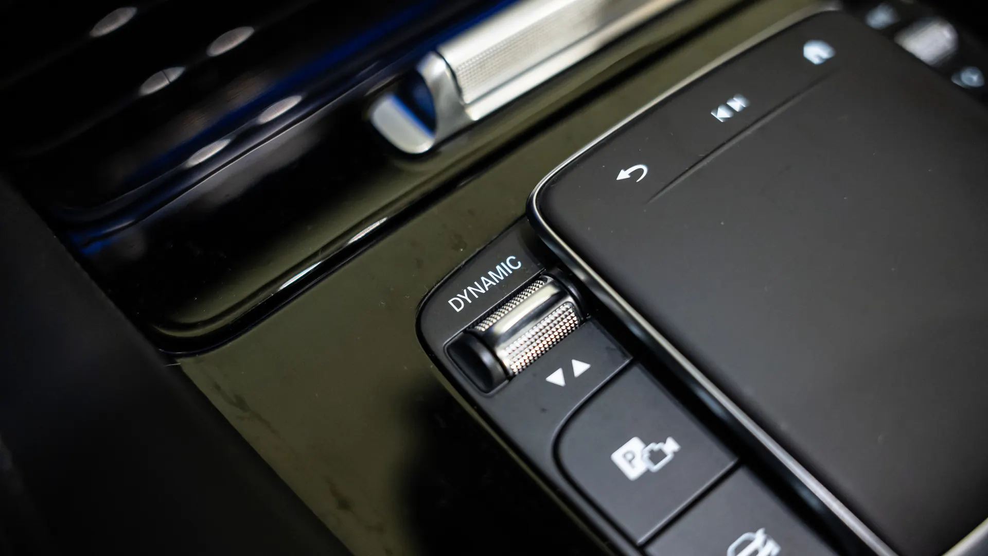 Mercedes GLE — photo 29